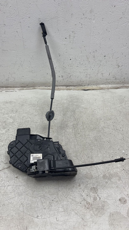 2010 Volvo XC70  Estate Left Rear Door Lock Actuator 31253920