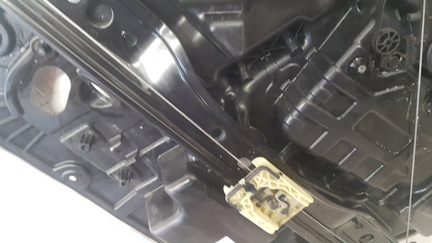 2015-2026 Volvo XC90 II 256 SUV Right Front Window Regulator 31349763