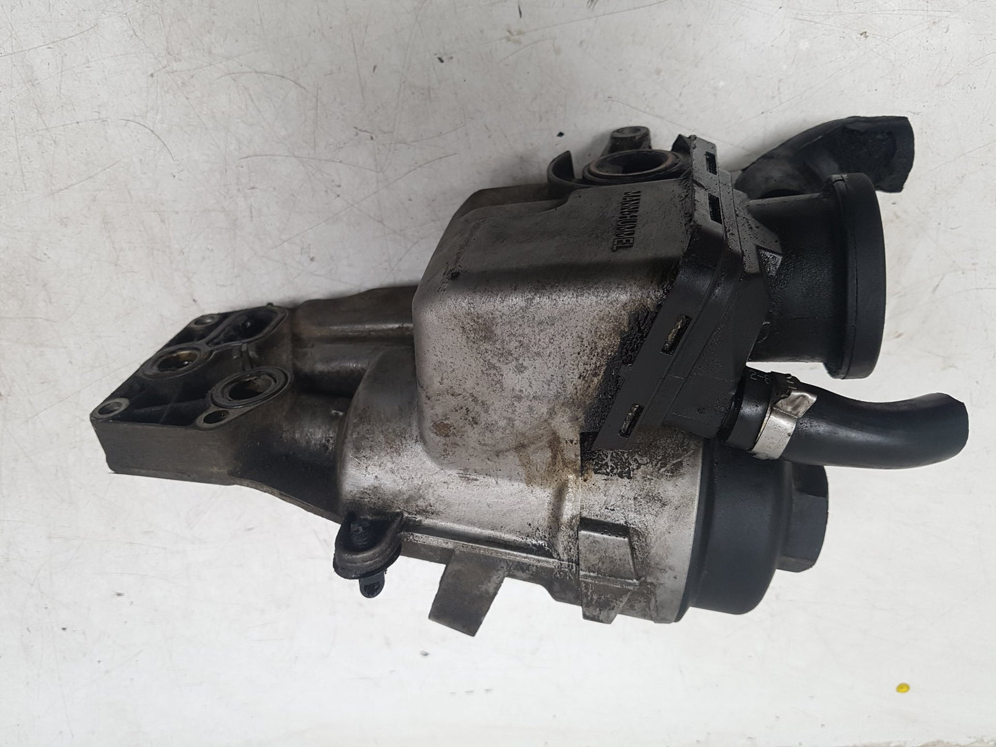 2007 Volvo C70  Convertible Oil Filter Housing 30684381