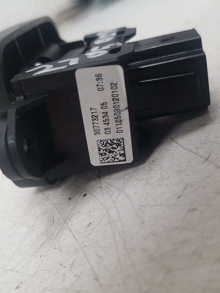 2005 - 2012 Volvo S40  Saloon Left Front Window Switch 30773217