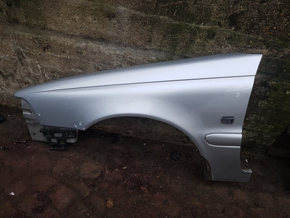2000 - 2005 Volvo C70  Convertible Left Front Guard 9474499