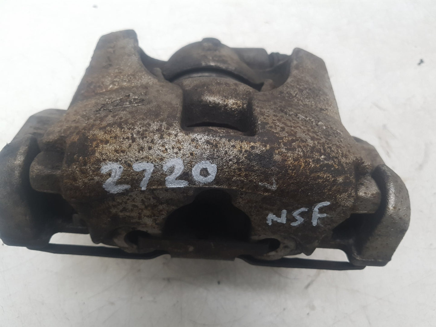 2010 - 2016 Volvo S80  Saloon Left Front Caliper 8603753