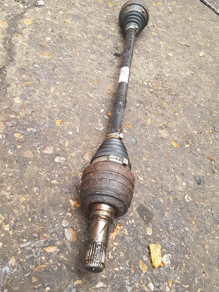 2006 - 2010 Volvo XC90  Estate Right Rear Drive Axle 30735565