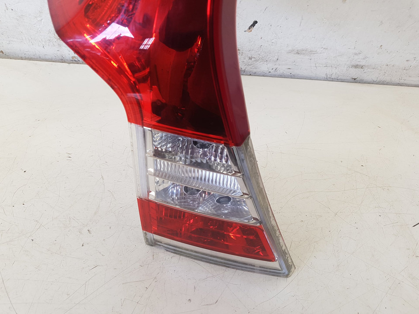2016 Volvo V70 III 135 Estate Left Taillight 31395923