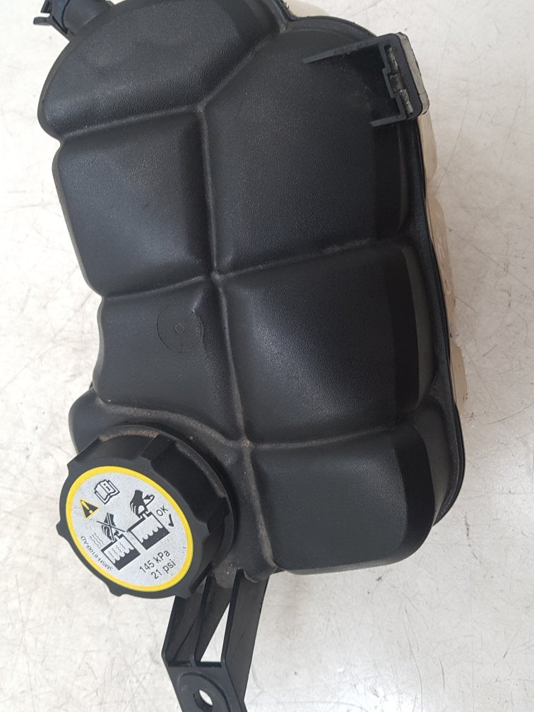2010 - 2015 Volvo V70  Estate Radiator Pressure Bottle 6G91-8K218-D2L4A