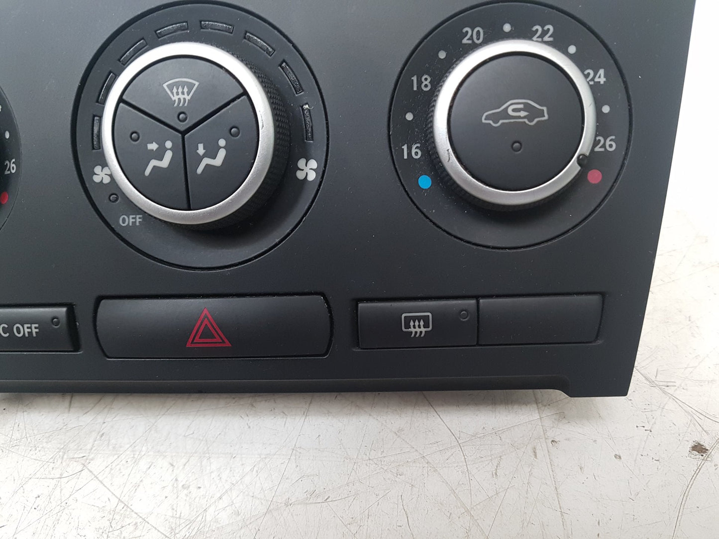 2005 - 2015 Saab 9-3  Estate Heater Controls 12772891 BA