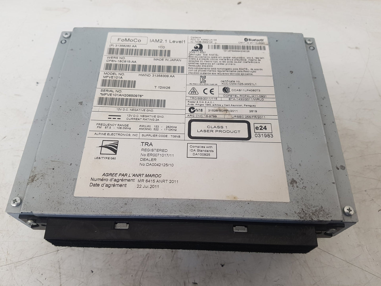 2012 Volvo S60  Saloon RADIO AND CD PLAYER 31358280