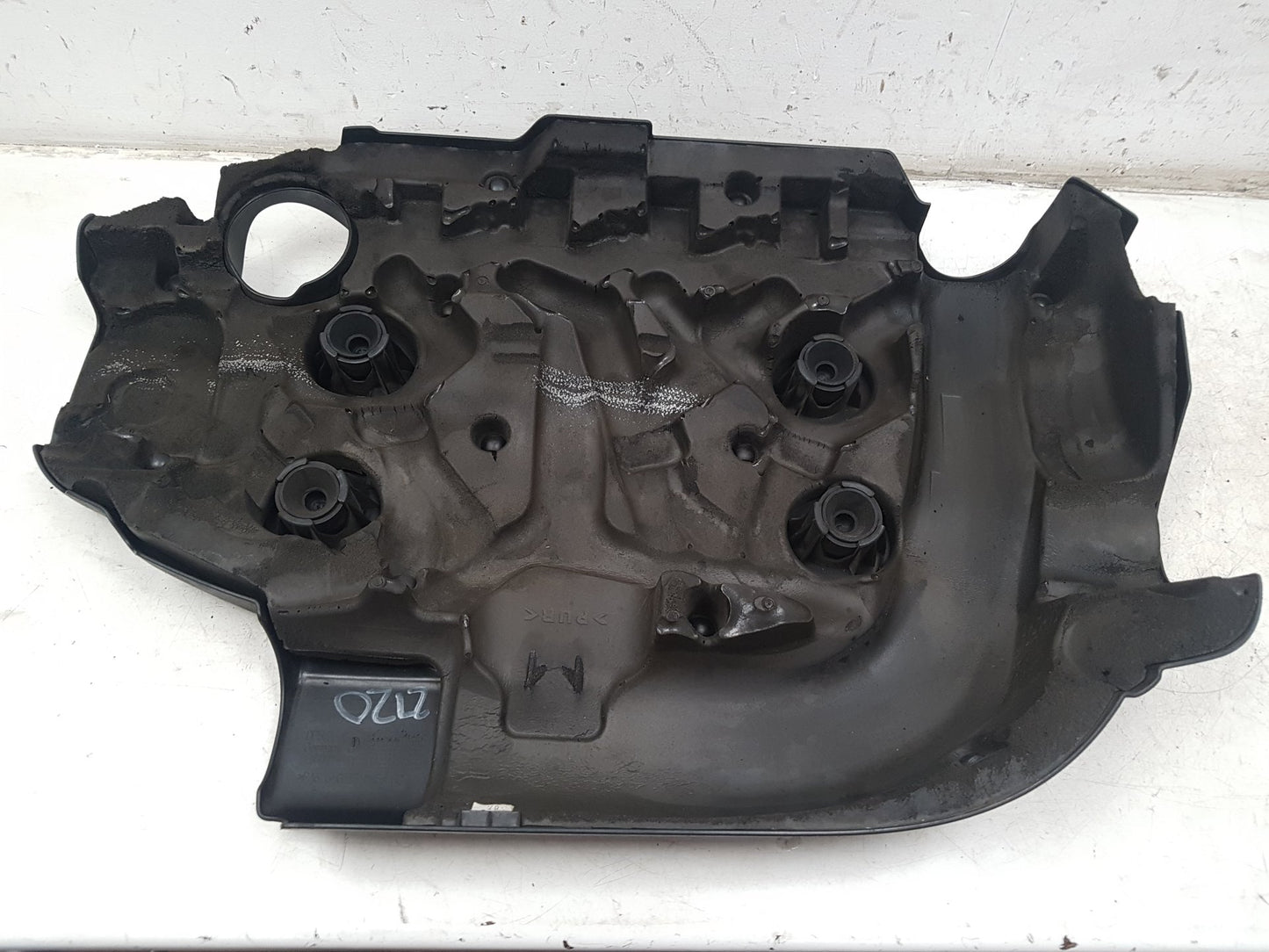 2010 - 2014 Volvo XC60  Estate Engine Cover 31319190