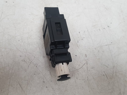 2000 - 2007 Volvo V70  Estate Brake Light Switch 862220