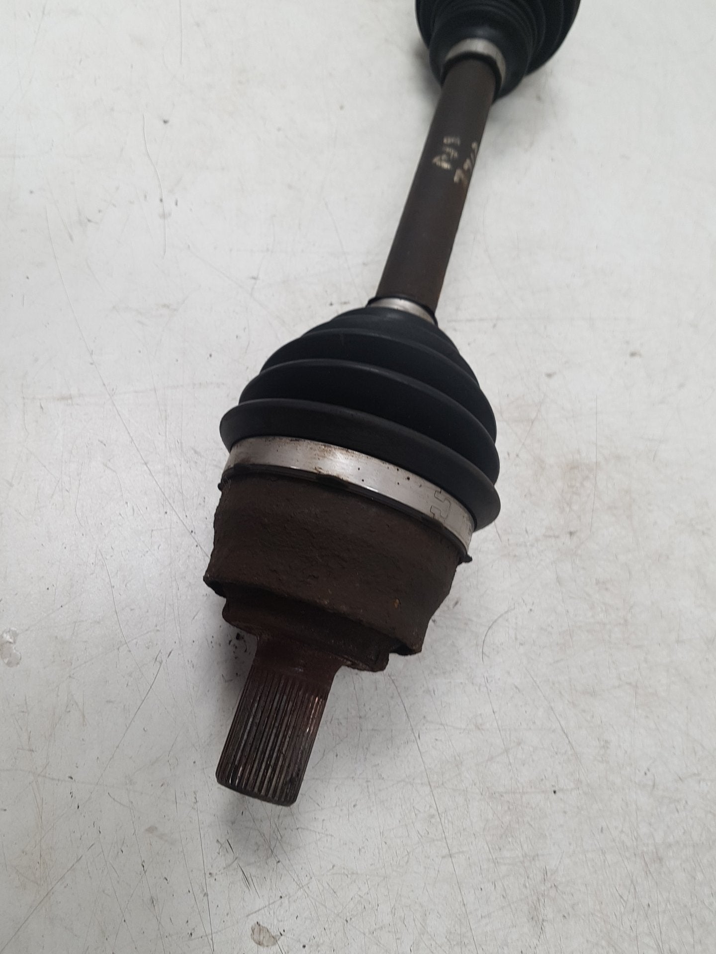 2012 - 2019 Volvo V40  Hatchback DRIVESHAFT - PASSENGER FRONT (MANUAL) (ABS) 31280669 36000675 36000675