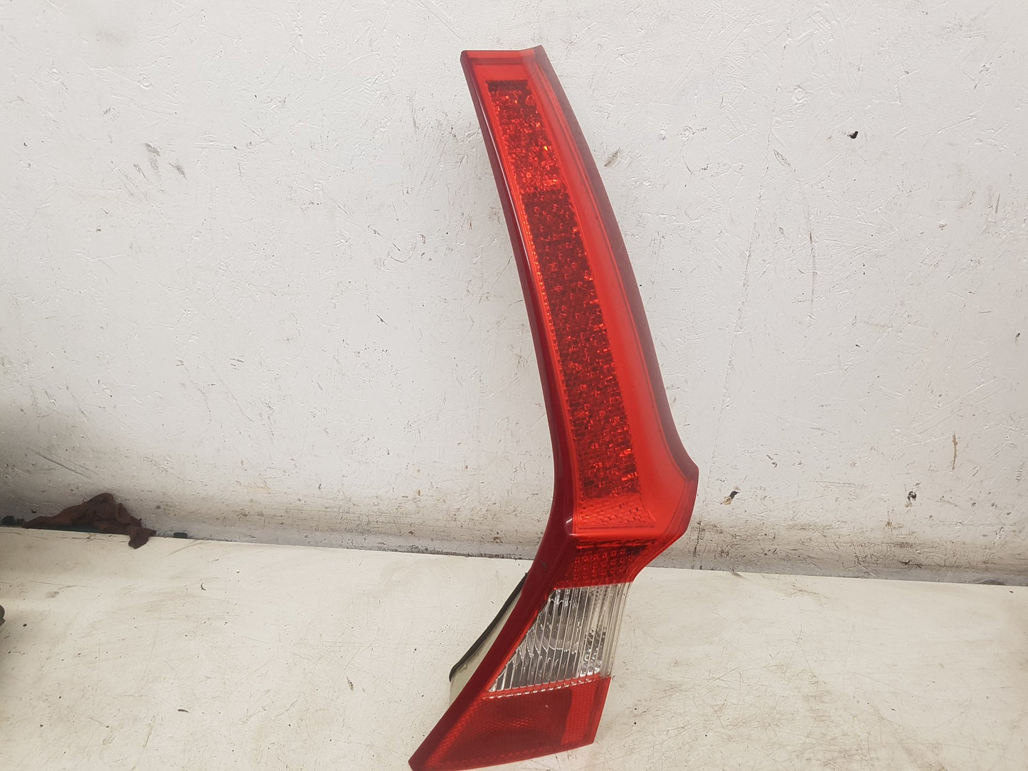 2007 - 2013 Volvo V70  Estate Right Taillight 31395068