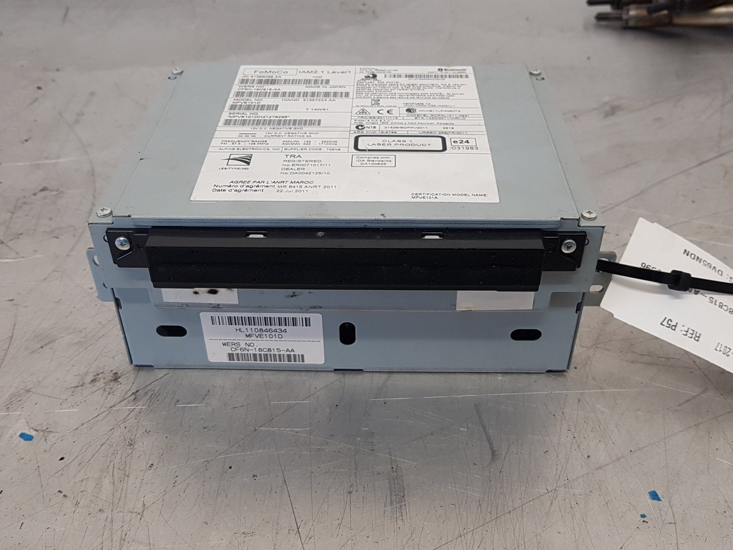2012 - 2019 Volvo V40  Hatchback CD Player 31357223