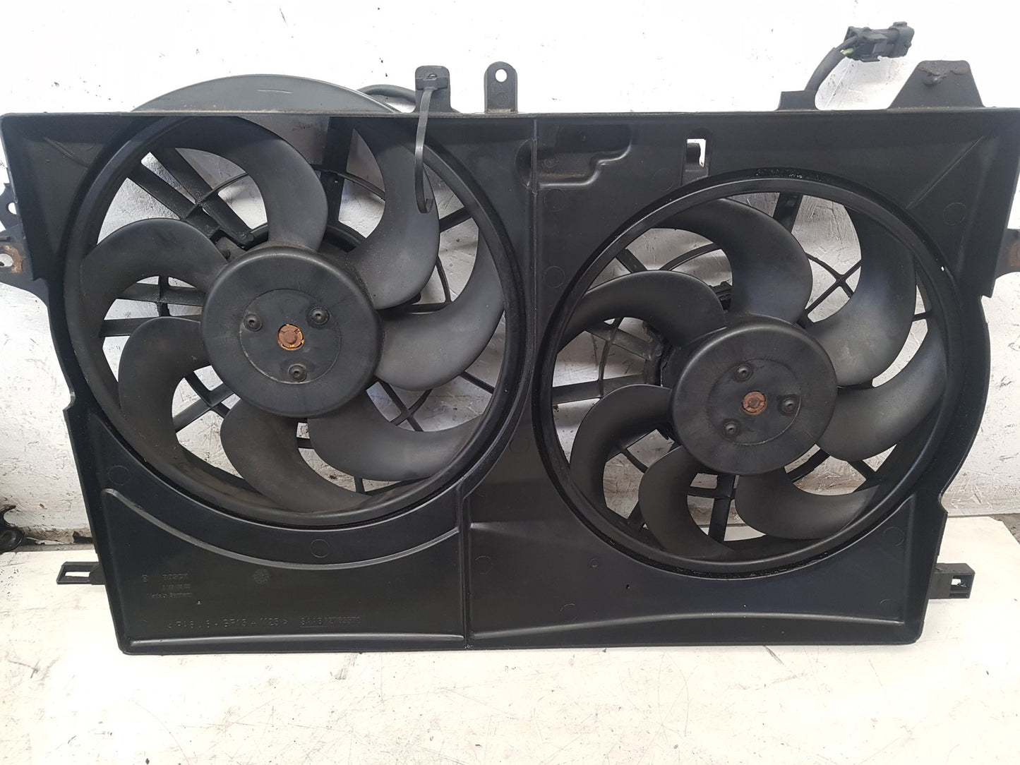 2002 - 2009 Saab 9-5  Estate A/C Fan Motor 45763351