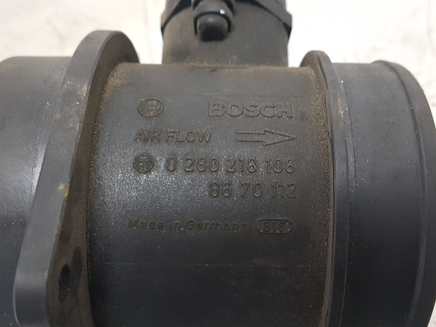1998 - 2005 Volvo C70  Coupe Air Flow Meter 0280218108
