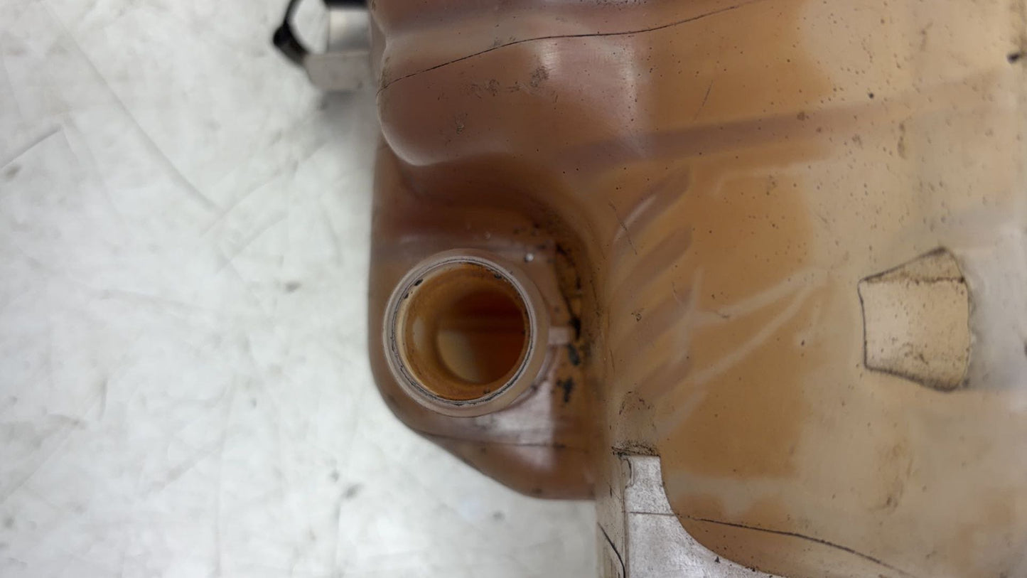 2013 - 2016 Volvo V40 III 525 Hatchback Radiator Pressure Bottle 31338764