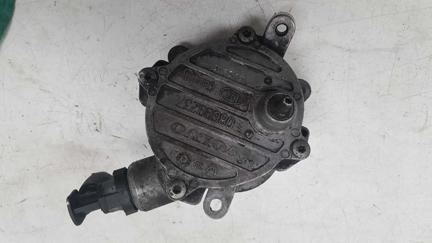 2004 Volvo XC90  Estate VOLVO BRAKE VACUUM PUMP 08699237