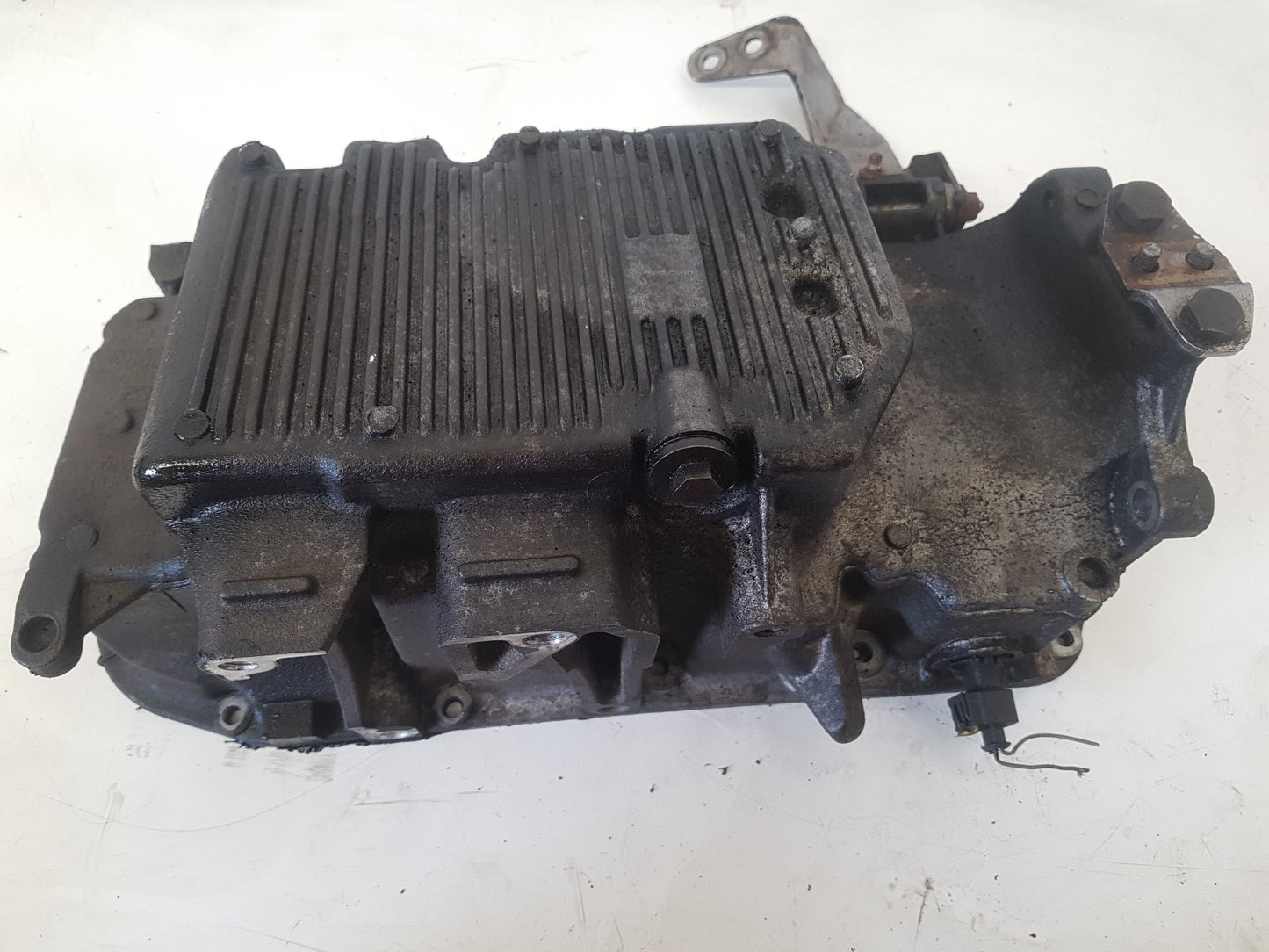 2005 - 2015 Saab 9-3  Estate Oil Pan/Sump 55194355