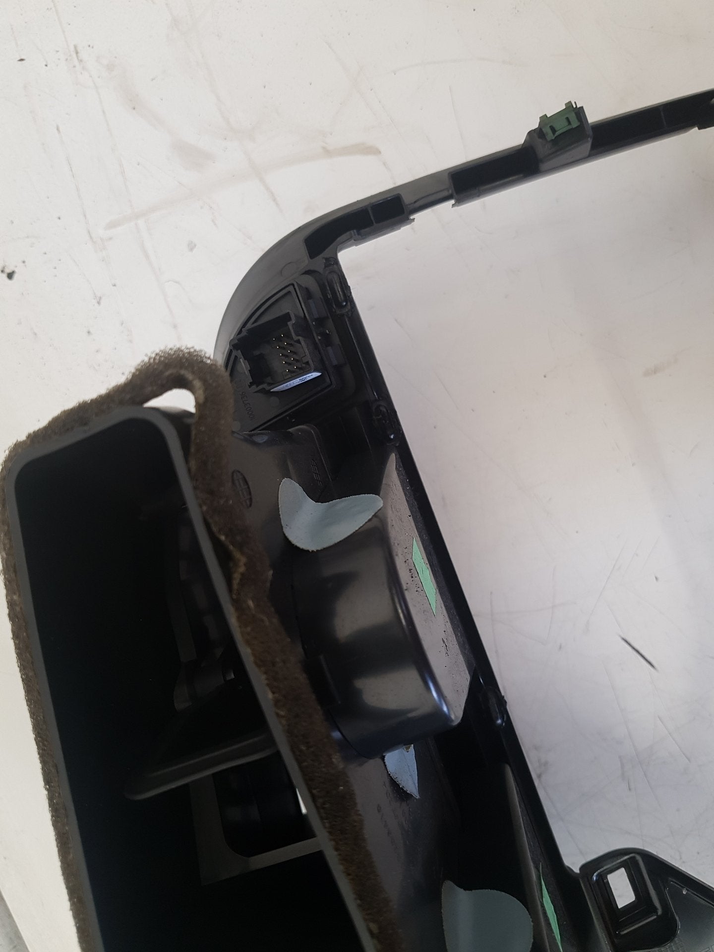 2010 - 2012 Saab 9-5  Saloon DASHBOARD FACIA 12776459