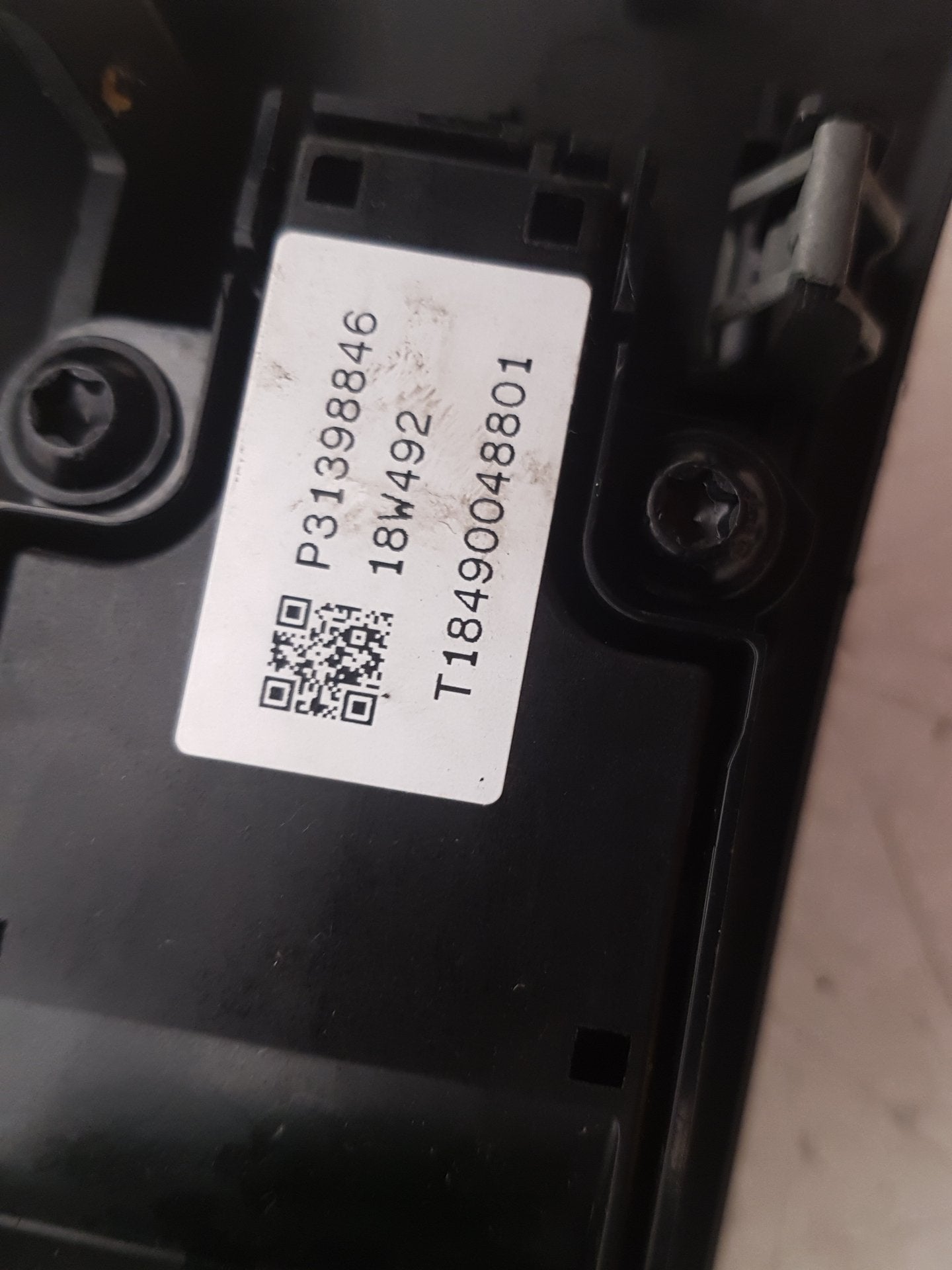 2017 - 2026 Volvo V60 II 225 Estate MEDIA CONTROL MODULE 31467493