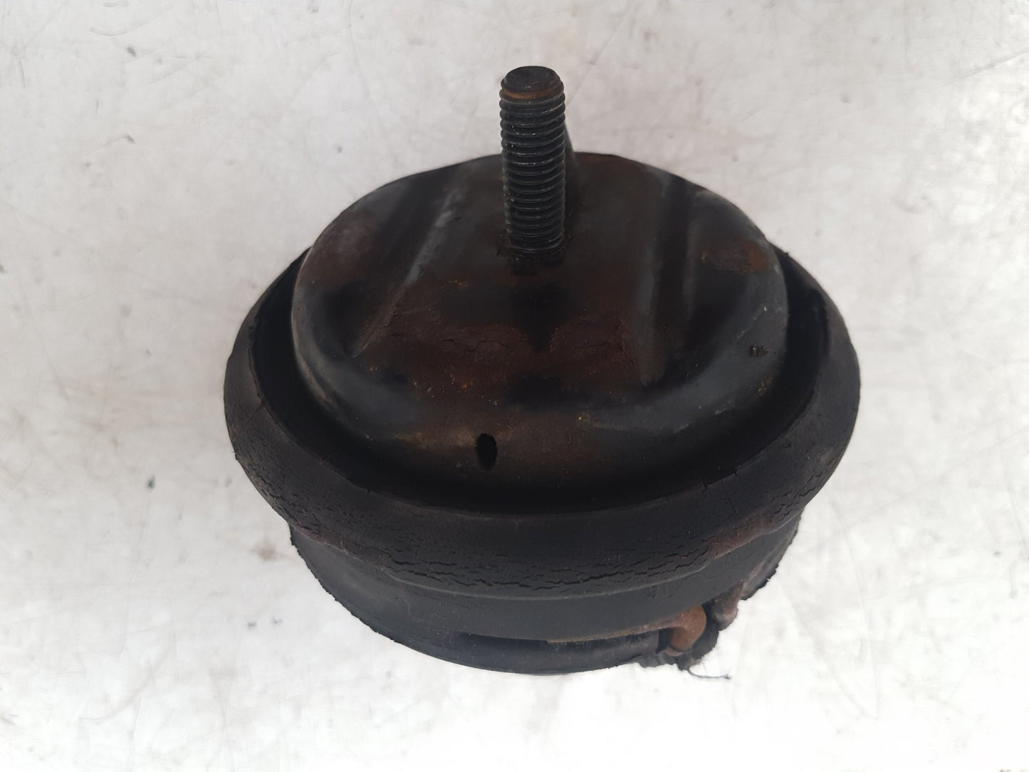 1992 - 1997 Volvo 850  Estate Rear Engine Mount 3507996