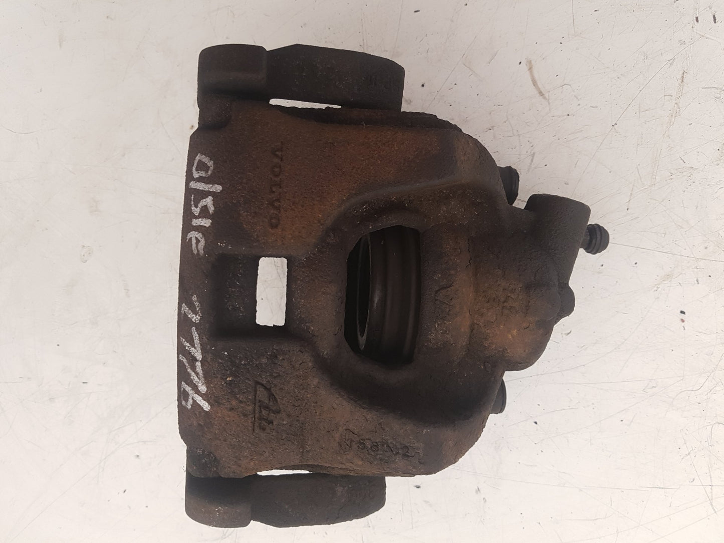 2012 Volvo S60  Saloon Right Front Caliper 8603754