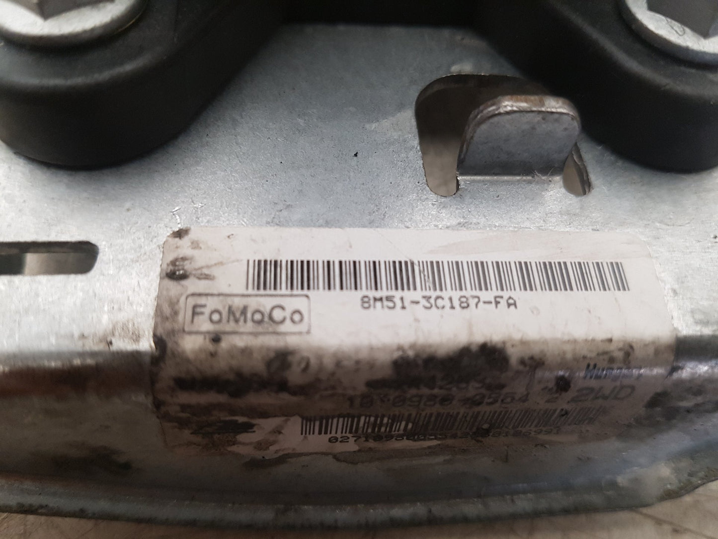 2008 - 2012 Volvo V50   YAW SENSOR 10.1701-0648.3