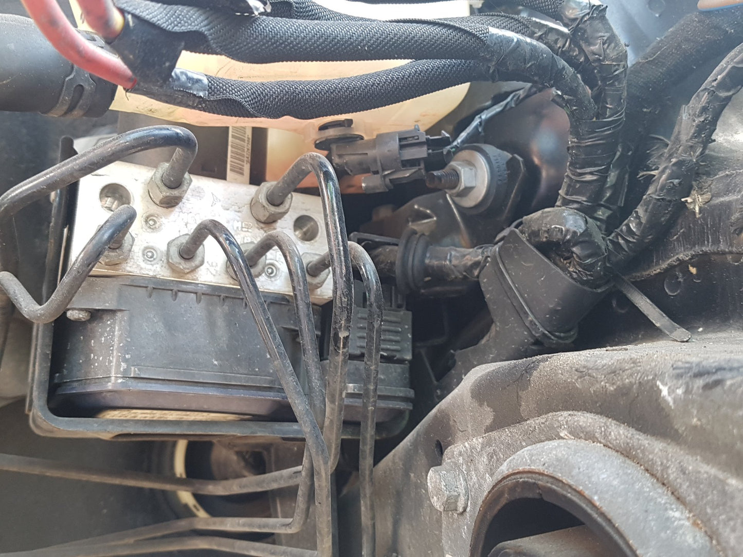 2010 - 2012 Saab 9-5  Saloon ABS Pump/Modulator 13328651