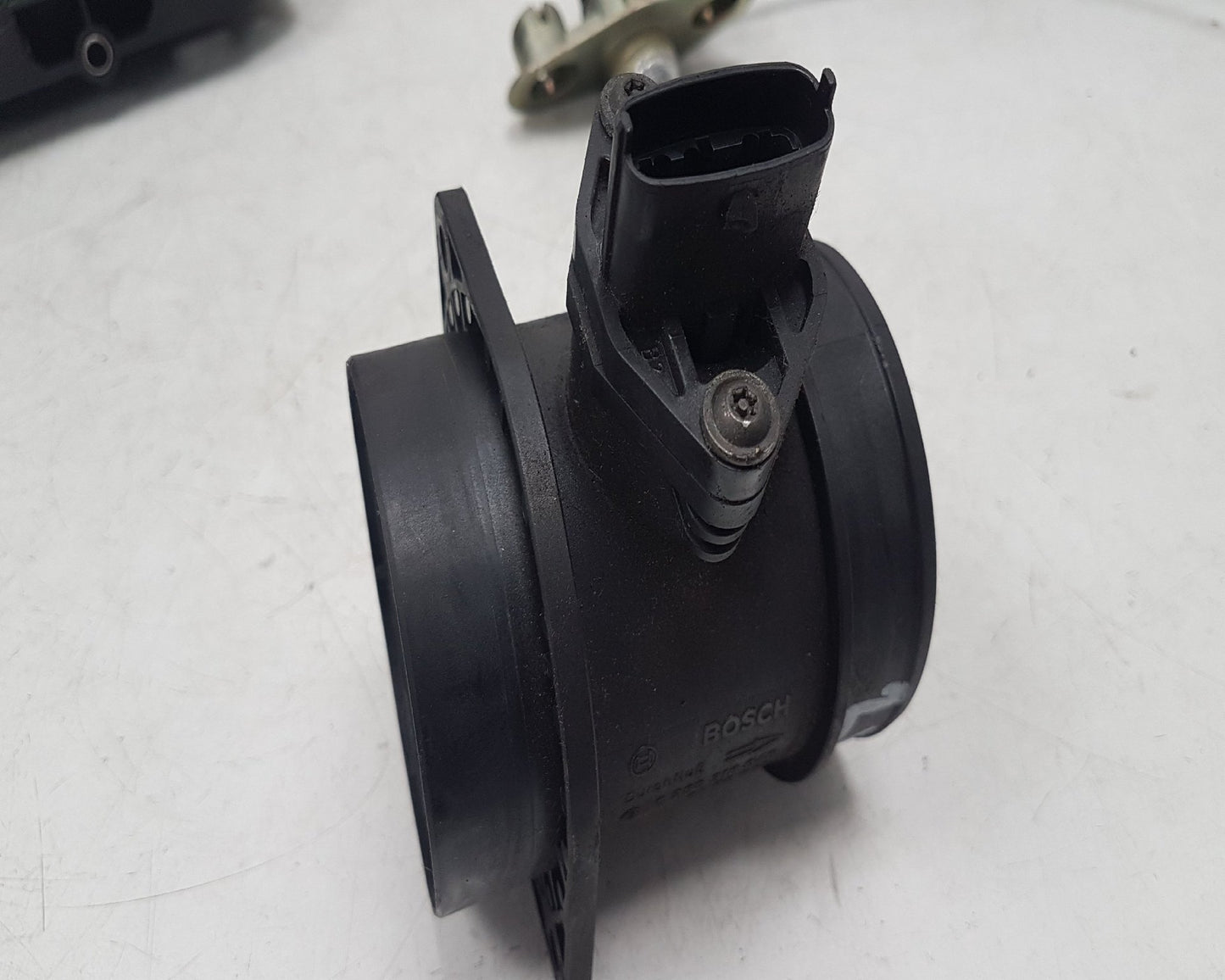 2000 - 2004 Volvo V70  Estate Air Flow Meter 9470640 0280618045