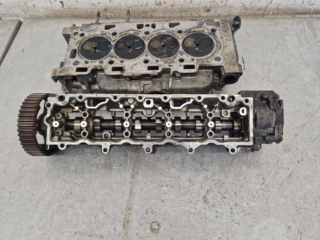 2010 Volvo S40  Saloon CYLINDER HEAD BARE DIESEL 36001473