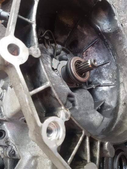 2003 - 2015 Saab 9-3  Convertible Manual Gearbox S9061E87366