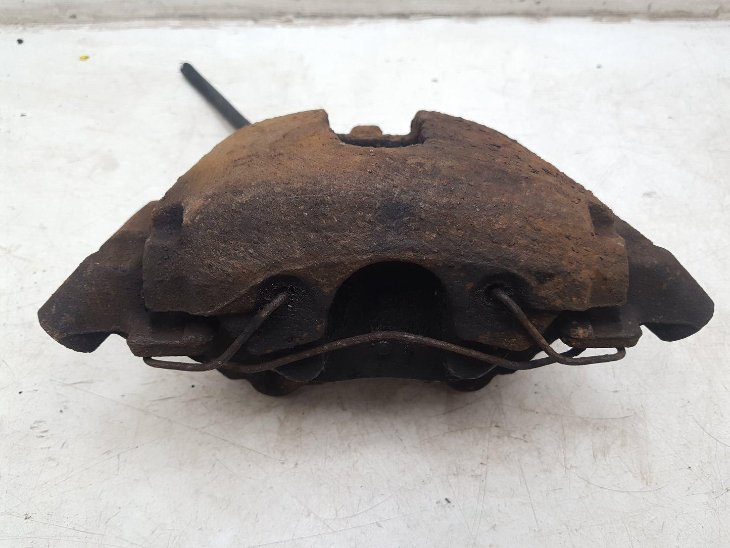 2004 - 2010 Volvo V50  Estate Right Front Caliper 36000485