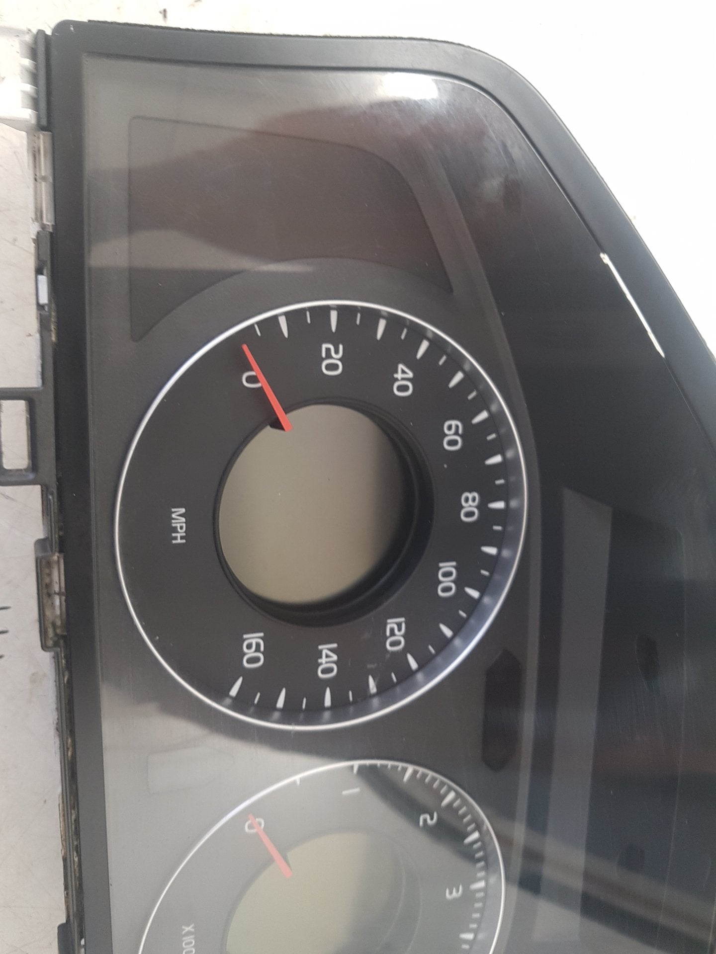 2008 - 2016 Volvo V70  Estate Instrument Cluster 30786629