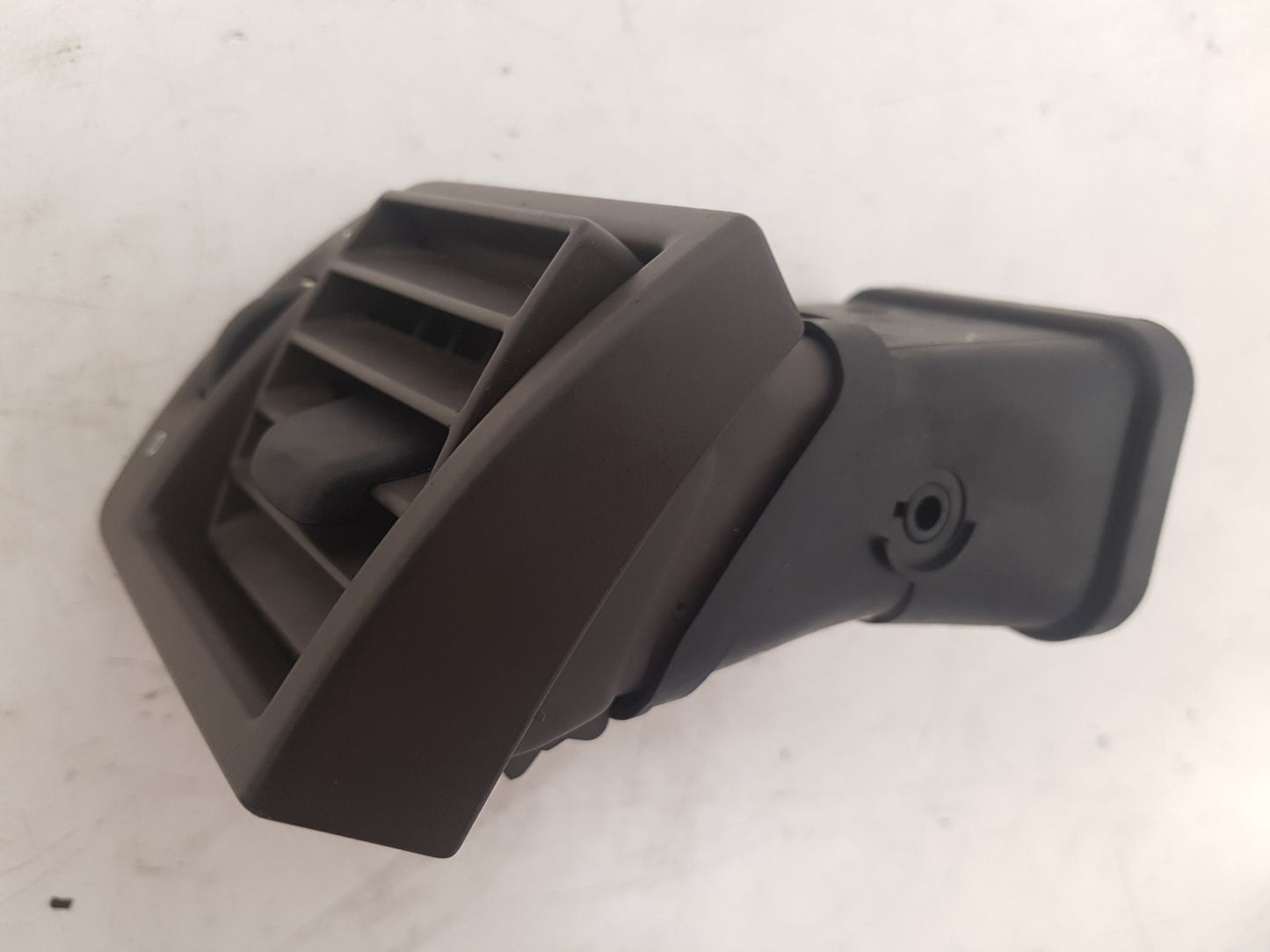 2007 - 2010 Volvo V50 545 Estate AIR VENT (PASSENGER SIDE FRONT) 39879331