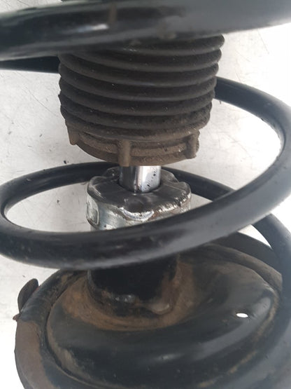 2008 - 2009 Volvo C70  Convertible Right Front Shock Absorber 31277595