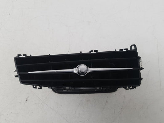 2019 - 2021 Volvo XC40 536 Estate AIR VENT (CENTRE FRONT) 31477275