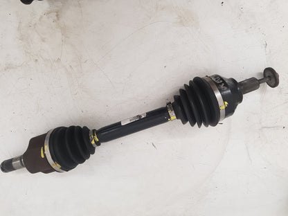 2010 Volvo C30  Hatchback Left Front Drive Axle 36001180