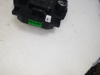 2014 Volvo V40  Hatchback HEATER & RADIO CONTROL PANNEL 31288103