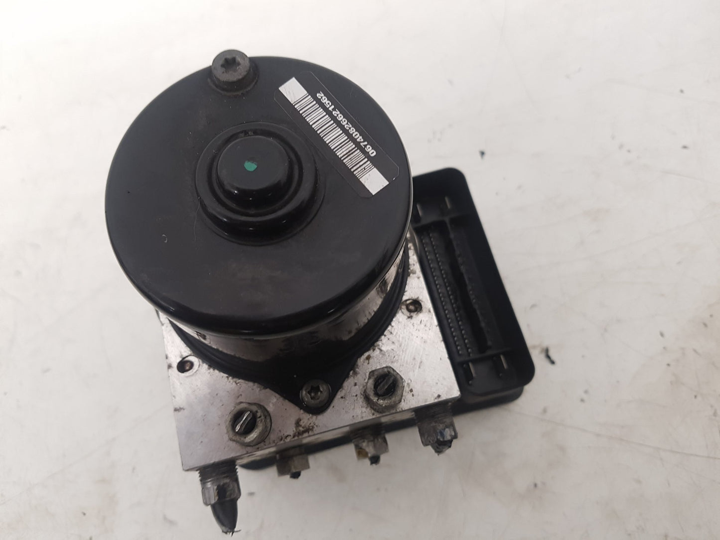 2006 - 2010 Volvo C70  Convertible ABS Pump/Modulator 30742665AA
