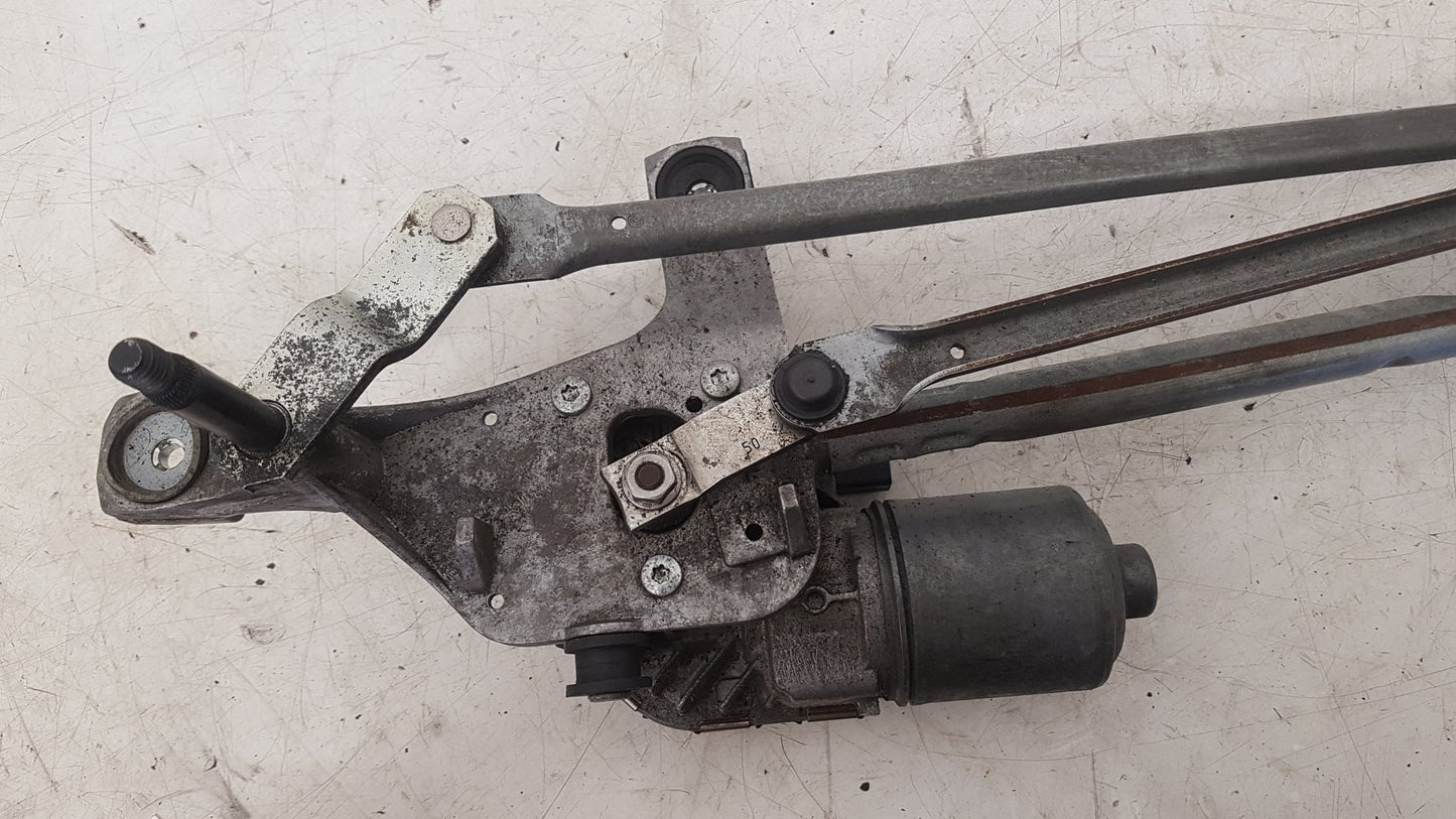 2008 - 2017 Volvo XC60 I 156 SUV Wiper Motor 31333455
