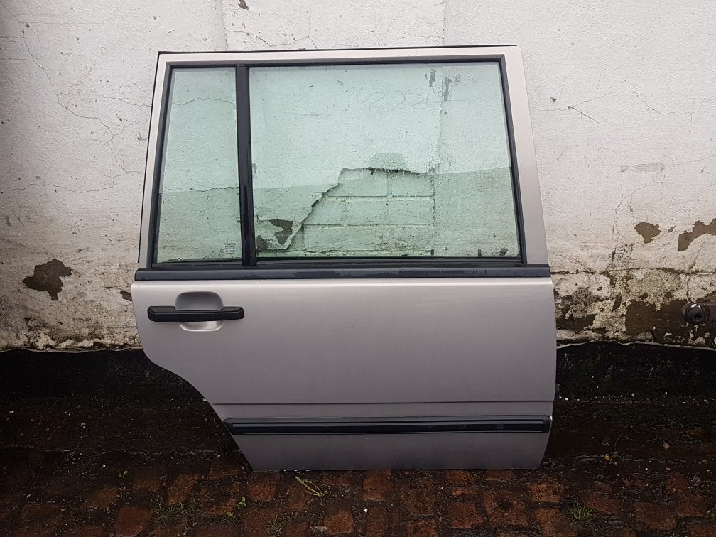 1986 - 1998 Volvo 940  Estate DOOR - BARE (REAR DRIVER SIDE) SILVER 419