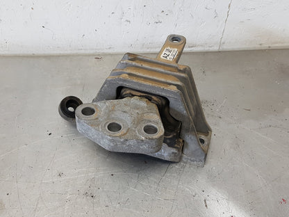 2010 - 2012 Saab 9-5  Saloon Right Engine Mount 13227717