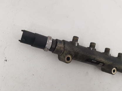 2001 - 2008 Volvo V70  Estate Injection Rail 8658252