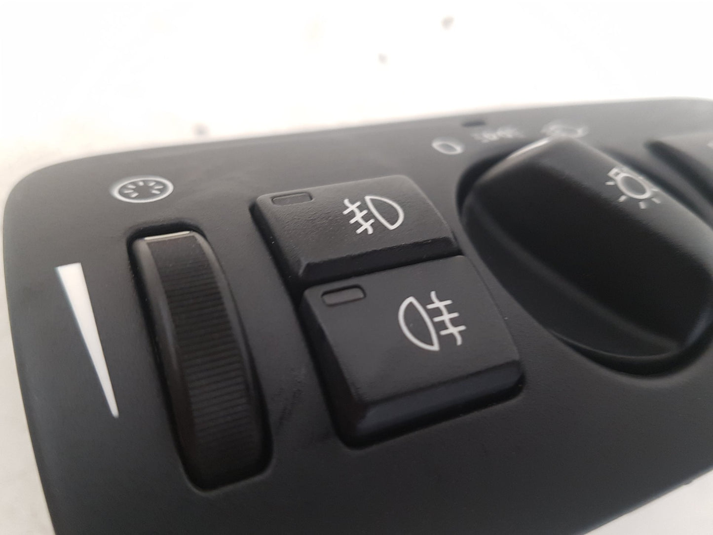 2008 - 2016 Volvo XC70 III 136 Estate Headlight Switch 30739434
