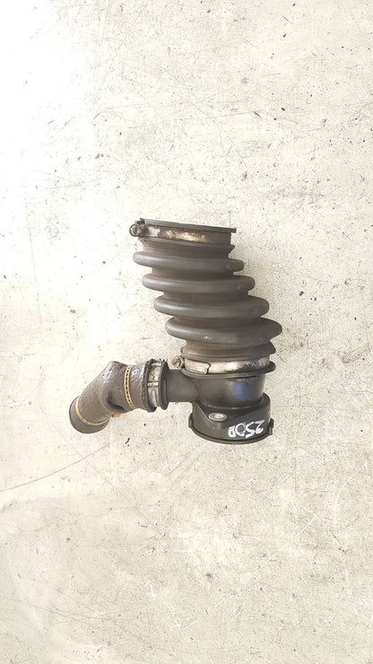 2008 - 2012 Volvo V50   Estate INTAKE PIPE AV61-6C784-AD