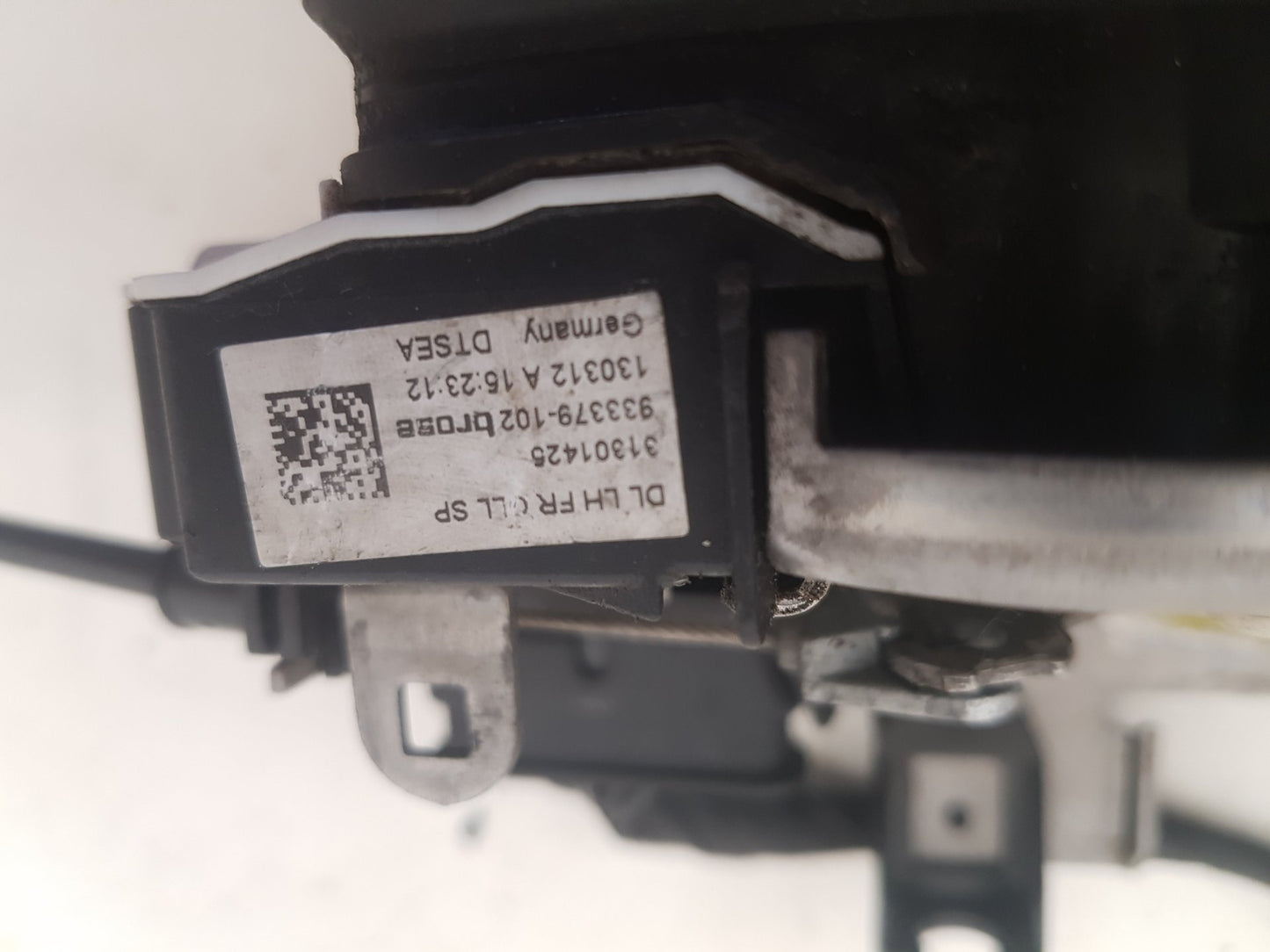 2013 Volvo V40  Hatchback Left Front Central Locking Solenoid 31301425