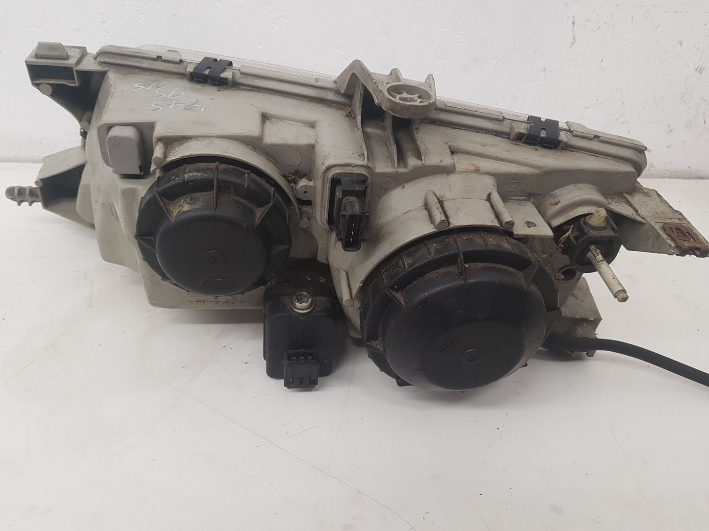 1998 - 2009 Saab 9-5  Estate Right Headlight