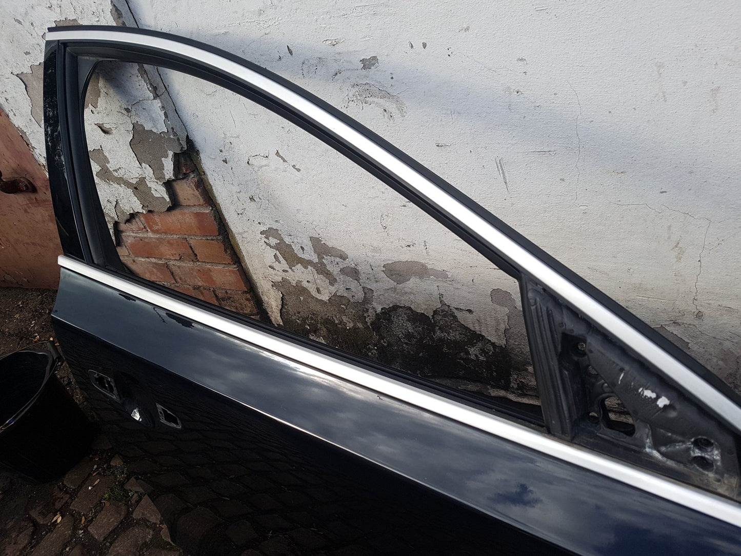 2012 - 2015 Volvo V40  Hatchback DOOR - BARE (FRONT DRIVER SIDE) 32321019