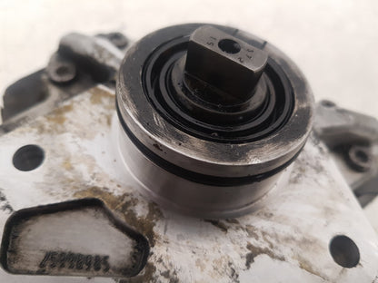 2011 - 2014 Volvo XC90  Estate High Pressure Pump 0 445 010 111