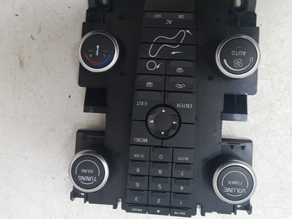 2006 - 2012 Volvo C30  Hatchback HEATER & RADIO CONTROL PANNEL 31288031