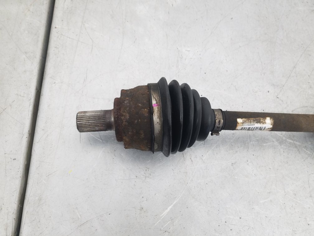 2012 - 2016 Volvo V40  Hatchback DRIVESHAFT - PASSENGER FRONT (MANUAL) (ABS) 36000675